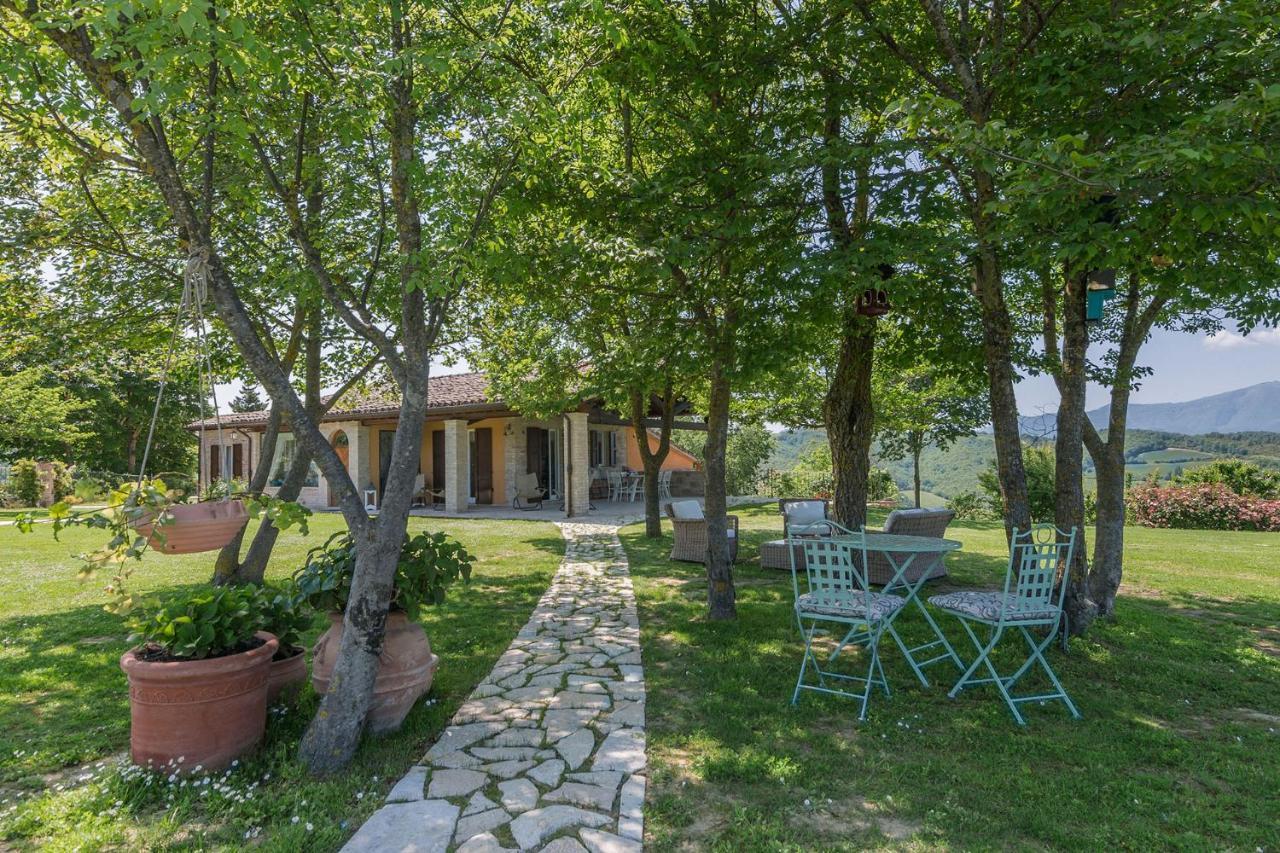 Casa Emanuela Fermignano Exterior foto